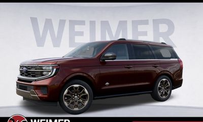2027 Ford Expedition King Ranch