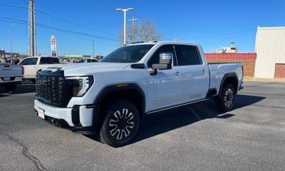 2026 GMC Sierra HD Denali Ultimate