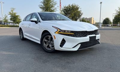 2022 Kia K5 LXS