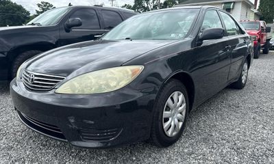 2006 Toyota Camry Standard