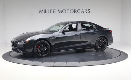 2023 Maserati Ghibli Modena Q4