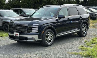 2027 Hyundai Palisade SEL Premium