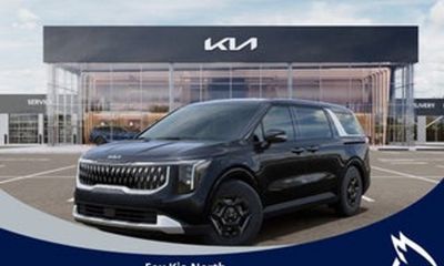 2026 Kia Carnival LX LXS