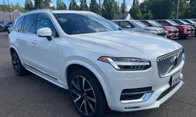 2023 Volvo XC90 Ultimate Bright
