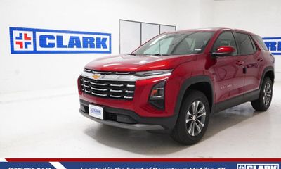 2027 Chevrolet Equinox LT