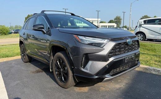 2024 Toyota RAV4 XSE