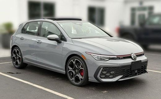 2026 Volkswagen Golf GTI Autobahn