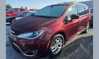 2019 Chrysler Pacifica Touring L Plus
