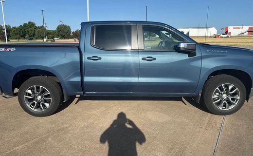 2024 Chevrolet Silverado