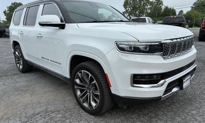 2022 Jeep Grand Wagoneer Series III