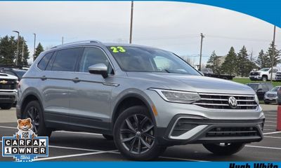2023 Volkswagen Tiguan 4Motion SE