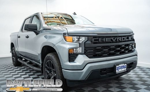2026 Chevrolet Silverado Custom