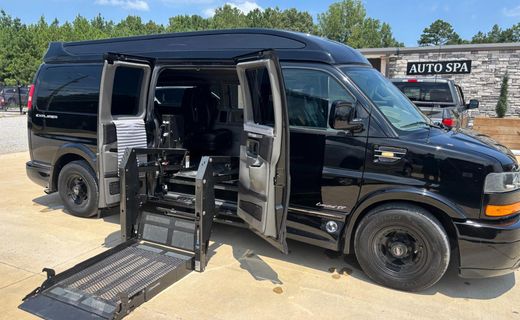 2019 GMC Savana 2500