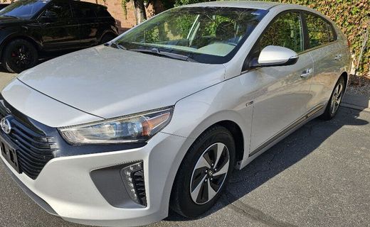 2017 Hyundai Ioniq Blue