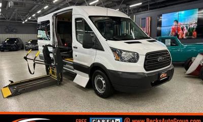2016 Ford Transit SRW Medium Roof