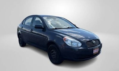 2010 Hyundai Accent GLS