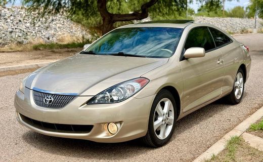 2004 Toyota Camry Solara SE