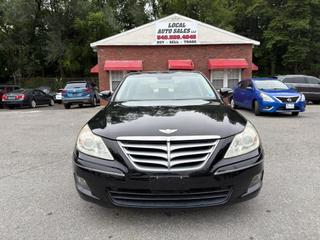 2011 Hyundai Genesis Middle Level
