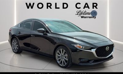 2024 Mazda MAZDA3 Preferred Package