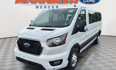 2024 Ford Transit XLT