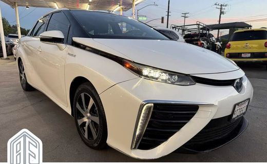 2017 Toyota Mirai Hydrogen Fuel Cell