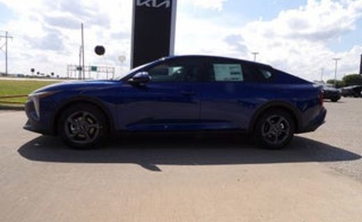 2026 Kia K4