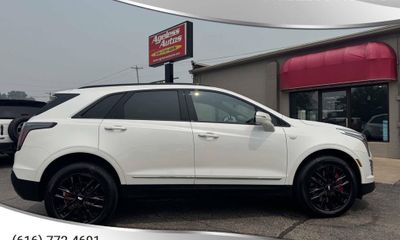 2024 Cadillac XT5 Sport