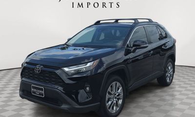 2023 Toyota RAV4 XLE Premium