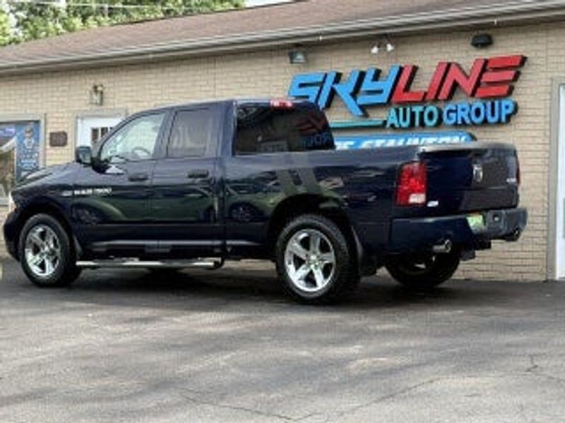 2014 Ram 1500 — a typically priced live listing