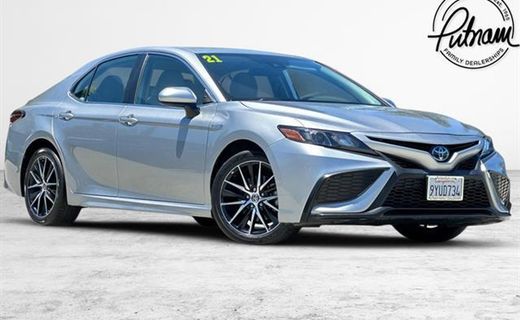 2021 Toyota Camry SE