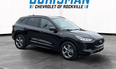 2023 Ford Escape ST Line