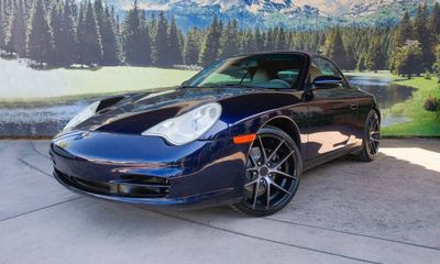 2003 Porsche 911 Cabriolet 4