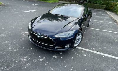 2014 Tesla Model S 85