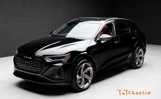 2024 Audi SQ8 Quattro Prestige