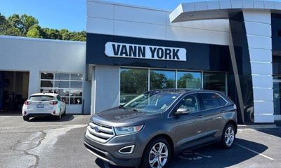 2017 Ford Edge Titanium