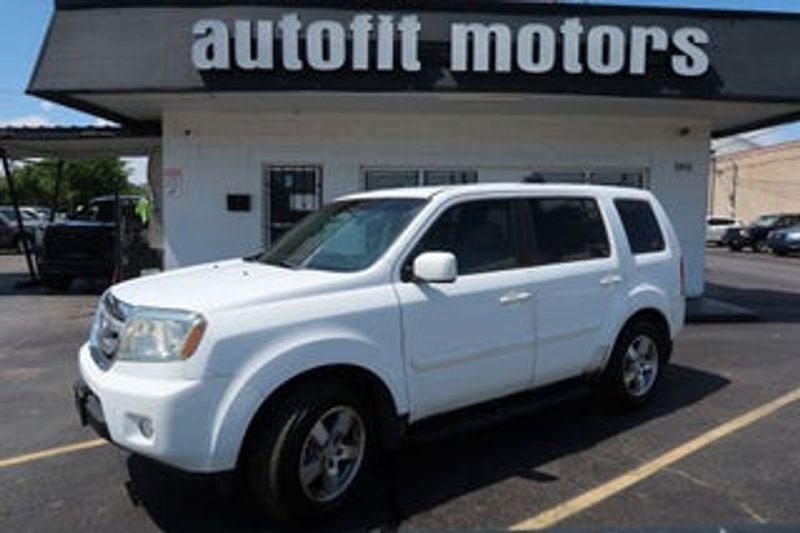 2010 Honda Pilot — a typically priced live listing