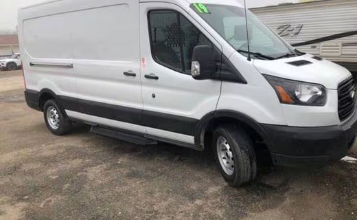 2019 Ford Transit 150 Medium Roof