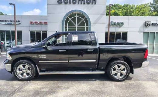 2017 Ram 1500 SLT