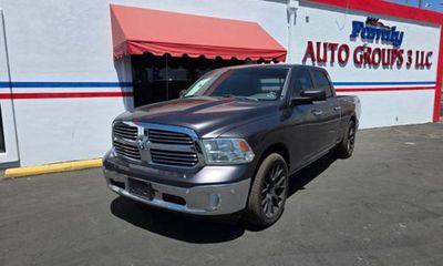 2015 Ram 1500 SLT