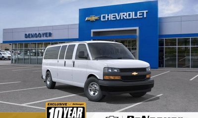 2025 Chevrolet Express LS EXT