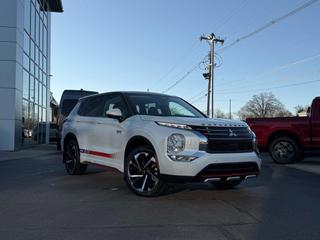2024 Mitsubishi Outlander