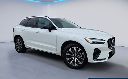 2024 Volvo XC60 Plus Dark