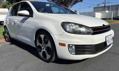 2012 Volkswagen GTI 4 Door