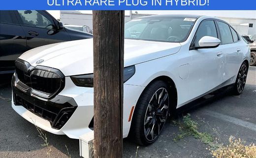 2025 BMW 550e xDrive