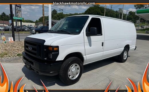 2013 Ford E-350 Super Duty