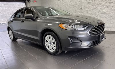 2019 Ford Fusion S