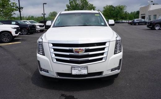 2017 Cadillac Escalade ESV Luxury