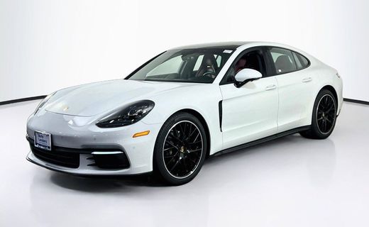 2020 Porsche Panamera