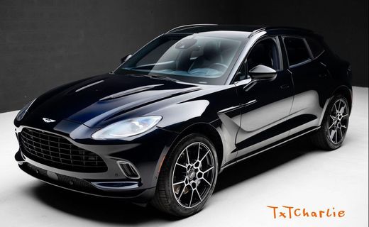 2021 Aston Martin DBX