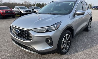 2024 Ford Escape Platinum